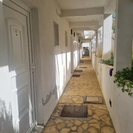 Bubi Apartment Nečujam