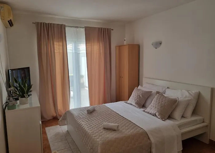 Bubi Apartamento Nečujam